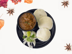 Idli With Fish Curry