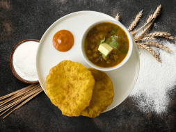 Chole Poori